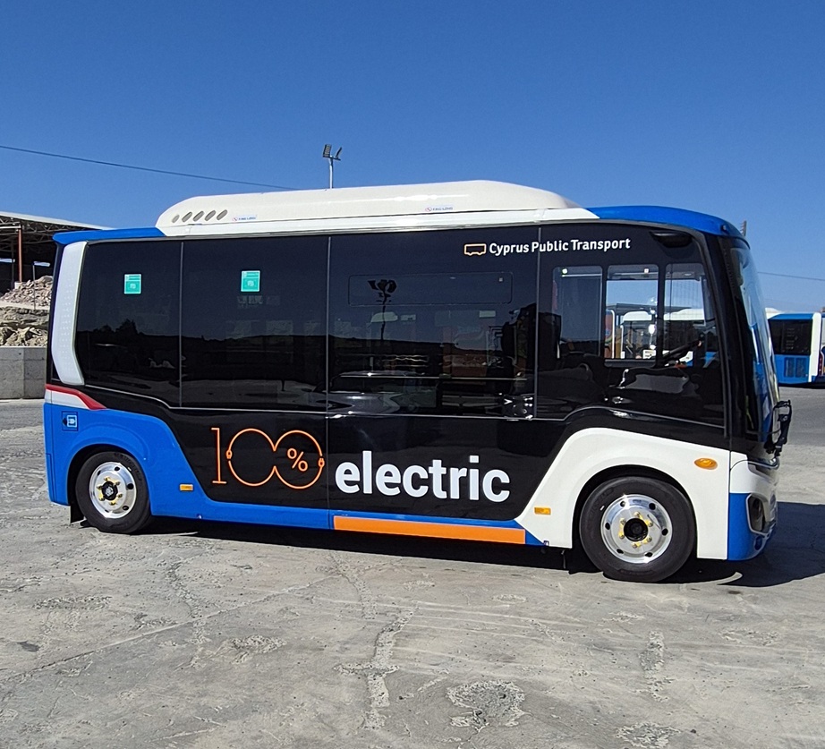 CPT electric minibus