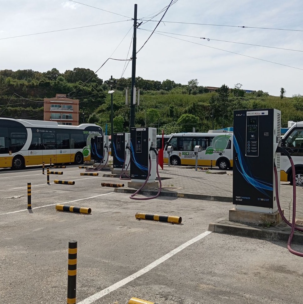 Sustainable mobility and electric transport infrastructure visited during the SUM training in Coimbra